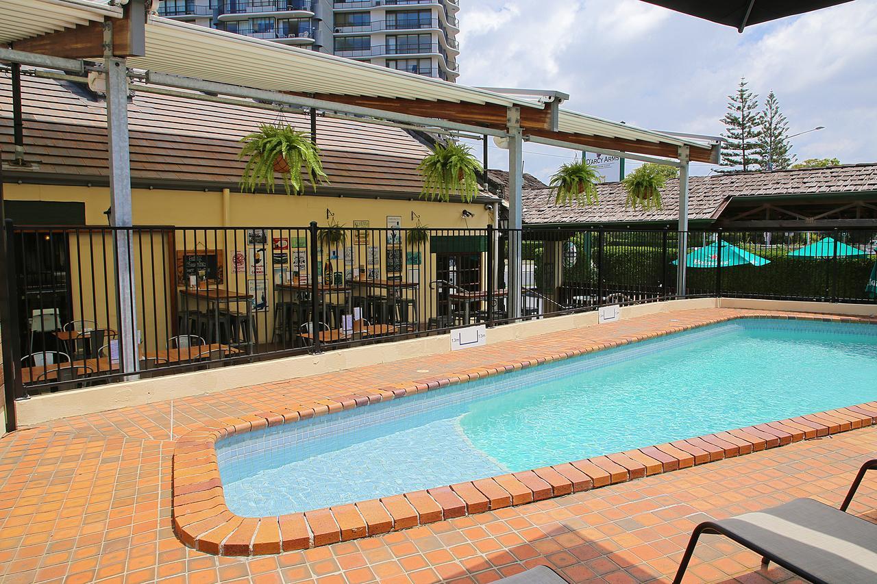 Darcy Arms Hotel Motel Gold Coast Exterior photo